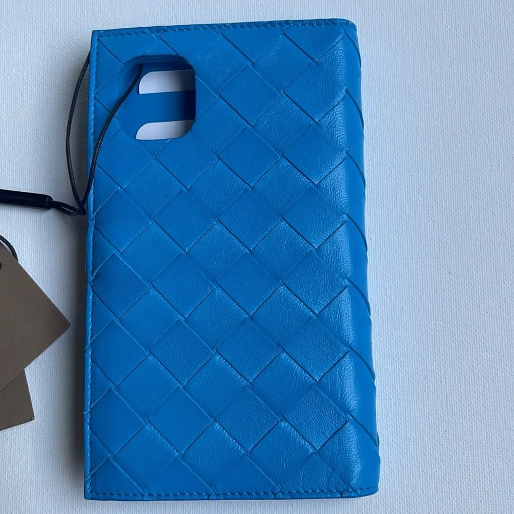 NWT BOTTEGA VENETA WOVEN LEATHER BLUE iPHONE 11 CASE WALLET WITH BOX AND BAG - Picture 8 of 16